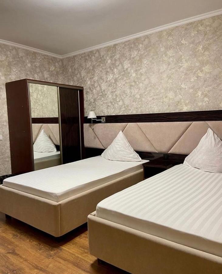 Diar Hotel Atirau Kültér fotó