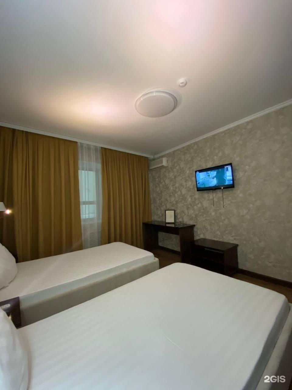 Diar Hotel Atirau Kültér fotó